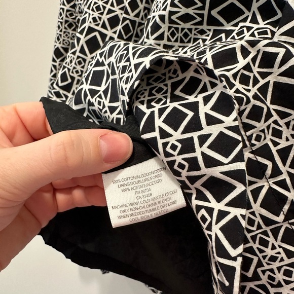 BCBG MaxAzria 100% Cotton Black White Knee Length High Waisted Skirt Patterned - Picture 8 of 11